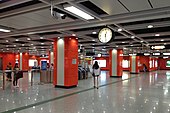 Line 3 south concourse