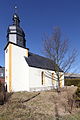 Kirche mit Ausstattung, Kirchhofmauer und Gefallenendenkmal