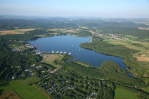 Bostalsee (älteres Foto, noch ohne den zwischenzeitlich erbauten Center Parc)