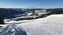 Rote Piste in Hafjell mit Blick ins Tag