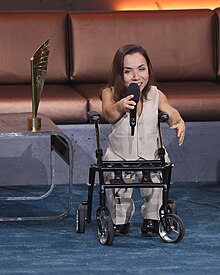 Schauspielerin und Performerin Saioa Alvarez mit Nestroy-Preis.