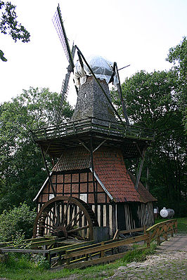 De Hüvenermühle in 2006 voor de restauratie