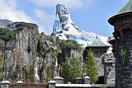 Fantasy Springs (The Frozen Kingdom area of Fantasy Springs)