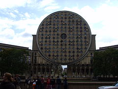 Arènes de Picasso in Noisy-le-Grand.