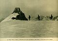 Vallot nødbu (nå gjenoppbygd) nær toppen av Mont Blanc, på en høyde av 4362 meter.