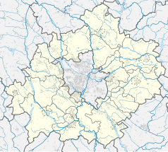 Mapa konturowa powiatu poznańskiego, po lewej nieco u góry znajduje się punkt z opisem „Cmentarz parafialny w Cerekwicy (tzw. stary)”