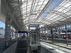 Bahnsteige 2 bis 4 des Salzburger Hauptbahnhofs