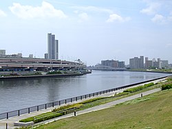 Suijin Köprüsü'nden Sumida Nehri
