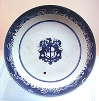 Blue and white export plate, Jingdezhen, Qing Qianlong (1736-1795).