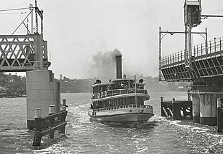 Karingal passing through Gladesville Bridge in the years prior to her conversion to diesel