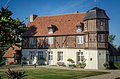 Herrenhaus in La Chapelle-Haute-Grue