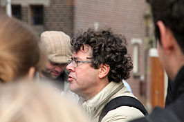 Hans Renes geeft uitleg tijdens een excursie voor studenten (2010)