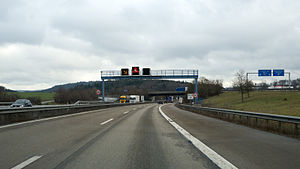 Die A 6 in Richtung Mannheim im Dreieck Kaiserslautern.