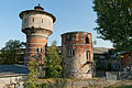 Bahnhofsanlage mit zwei Wassertürmen (rund)