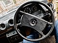 Vier-Speichen-Lenkrad eines Mercedes-Benz W123, 1980er Jahre