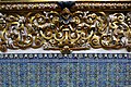 Talavera-Azulejos und Stuckdekor im unteren Wandbereich