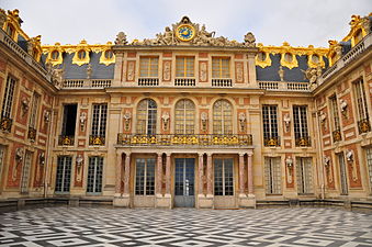 Marble Court of the Palace of Versailles, Versailles, France, by Louis Le Vau and Jules Hardouin-Mansart, c. 1660 - 1715[161]