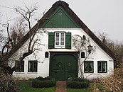Sogenannter Möllerhof - Kleines Fachhallenhaus - Bis 1923 Rauchhaus - Dorfstraße 4953.6988859.6488534         Foto: 2020