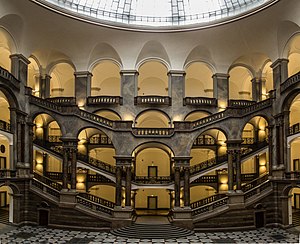 26. Platz: Pedro J Pacheco mit Bayerisches Staatsministerium der Justiz in München