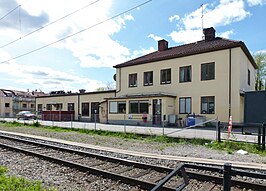 Het stationsgebouw in 2012