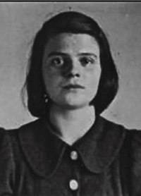 Gestapo photos of Sophie Scholl taken after his capture on February 18, 1943-2