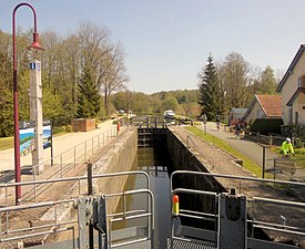 Schleuse am Rhein-Rhône-Kanal