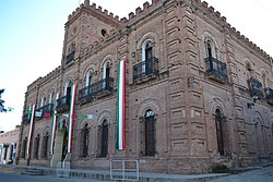 Municipal Palace, Álamos