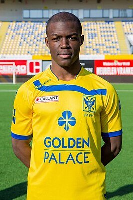 Tchenkoua in 2016 als speler van Sint-Truiden