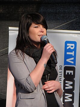 Maaike Vos in Emmen tijdens Radio 538 voor War Child (2011)