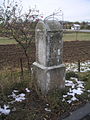 umgearbeiteter Meilenstein an der Heinzebank