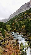 Arazas river fall, Ordesa valley