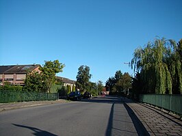 Roelvinkstraat ter hoogte van de Slingebeek