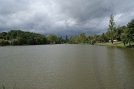 Stuwmeer in de Gesse bij Boulogne-sur-Gesse.