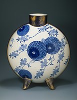 Moon flask, c. 1878 –82, Lead-glazed earthenware, transfer-printed and gilt