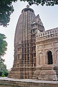 Tempulli Adinath në Khajuraho