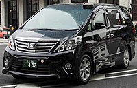 Alphard S (AH20W; facelift, Jepun)