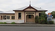 The former Post Office in Kaikōura, now marked as a Backpacker's Inn