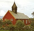 Værøy gamle kirke har en karakteristisk løkkuppel. Kirken ble bygd rundt 1740.