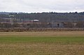 Blick von Norden auf das Sondermunitionslager mit Turm und Bunker