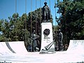 Isparta - Atatürk Gül ve Halı Kompozisyonu