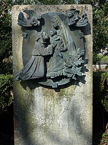 Richard Doetsch-Benziger (1877–1958) Apotheker, Unternehmer, Mäzen, Bücher- und Kunstsammler. Josephine Doetsch-Benziger (1878–1948). Grab auf dem Friedhof am Hörnli