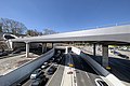 Neckarbrücke mit daran anschließendem Tunnel Bad Cannstatt und Rosensteintunnel. Darunter der Rosenstein-Straßentunnel (April 2022)