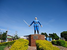 Standbeeld van Antônio João Ribeiro, held van de oorlog met Paraguay