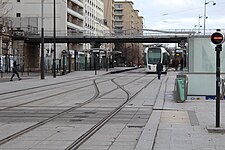 Station Porte de Vincennes der Linie T3b – die Haltestelle der Linie T3a liegt auf der gegenüberliegenden Straßenseite