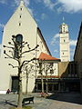 Westfassade von St. Moritz vom Moritzplatz aus