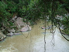 Thác Bay ở Ea Sô.