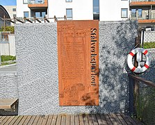 Skilt om bakgrunnen for parken. Foto: Helge Høifødt