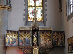 Lateral altar