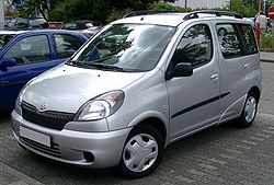 Toyota Yaris Verso (1999–2003)