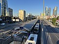 Mecidiyeköy metrobüs durağından görünüm